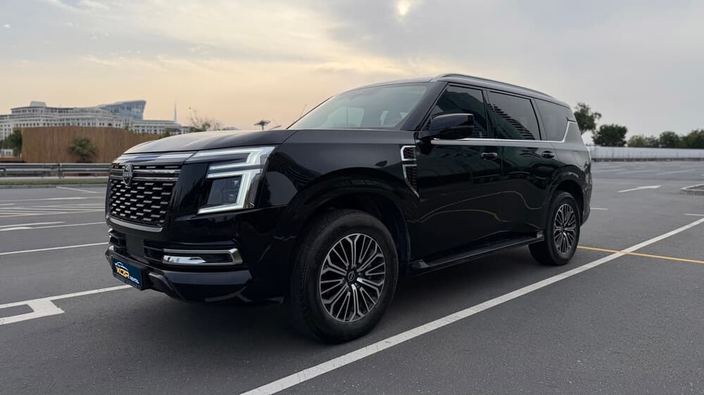 Mietwagen für 7 Personen: SUV und Auto in Dubai