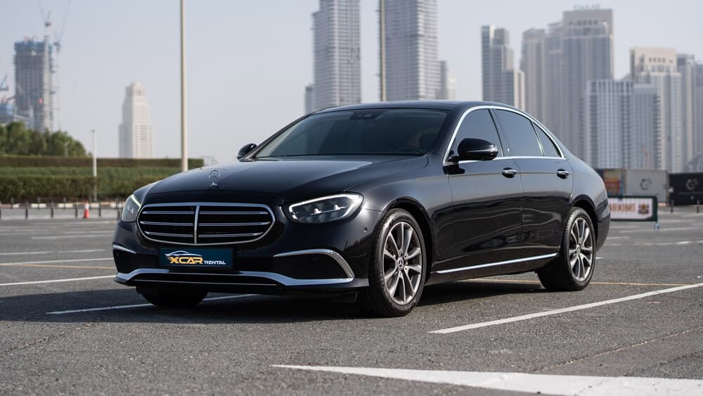 Mercedes E200