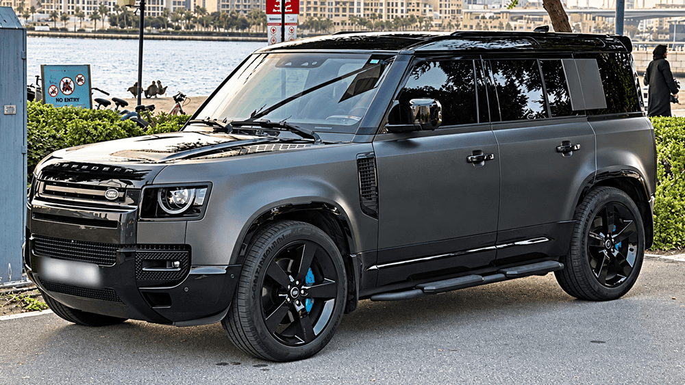 Range Rover Defender 2025 rental Dubai