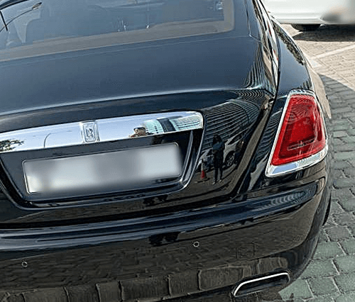 Hire Rolls Royce Wraith in Dubai