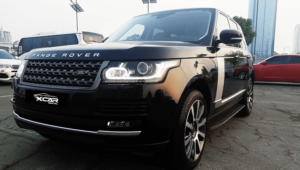 Range Rover Vogue Black Rental in Dubai