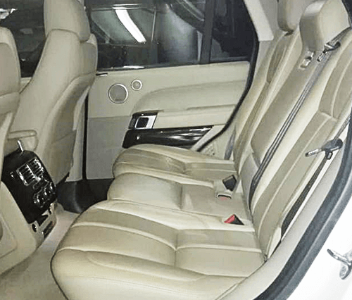 Range Rover Vogue Hire in White Color in Dubai
