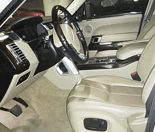 Range Rover Vogue White Rental in Dubai