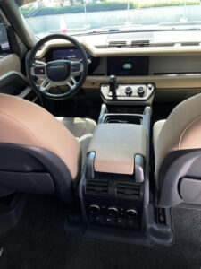 Range-Rover-Defender-2021-Rental-Dubai