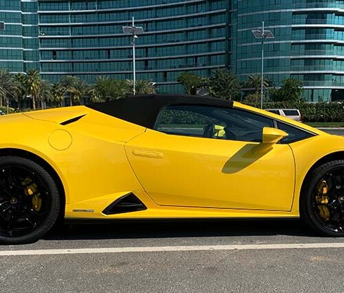 Lamborghini Huracan EVO Spyder Car Rental in Dubai