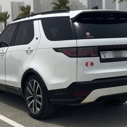 Range Rover Discovery Hire in Dubai