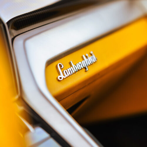 Dubai Lamborghini URUS Rental