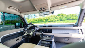 Range Rover Defender Car Rental Dubai