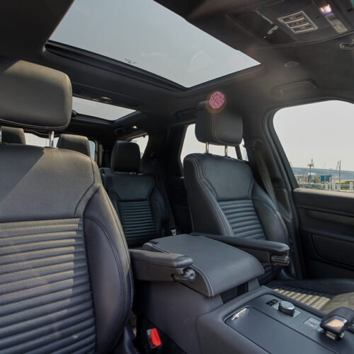 Range Rover Discovery Car Rental Dubai